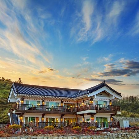 Starlight Journey Pension Gyeongju Dış mekan fotoğraf