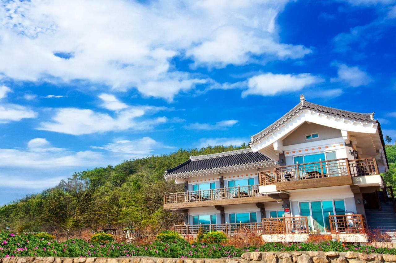 Starlight Journey Pension Gyeongju Dış mekan fotoğraf